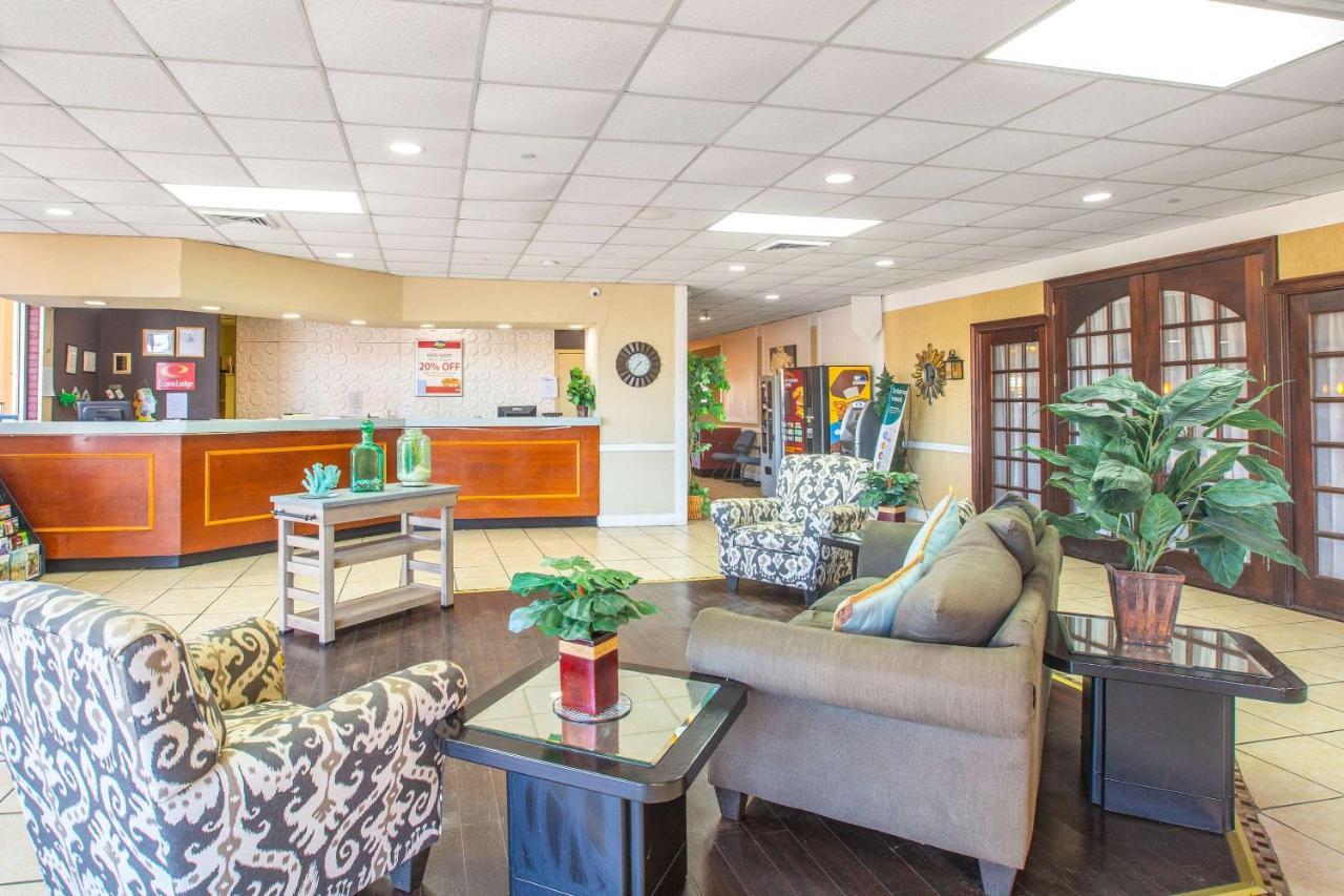 Econo Lodge Choice Hotels I 95 Savannah Gateway 24 Hour Fitness Center On Site Guest Laundry On Site Perkins Restaurant Georgetown Ngoại thất bức ảnh