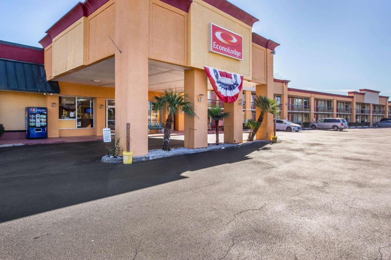 Econo Lodge Choice Hotels I 95 Savannah Gateway 24 Hour Fitness Center On Site Guest Laundry On Site Perkins Restaurant Georgetown Ngoại thất bức ảnh