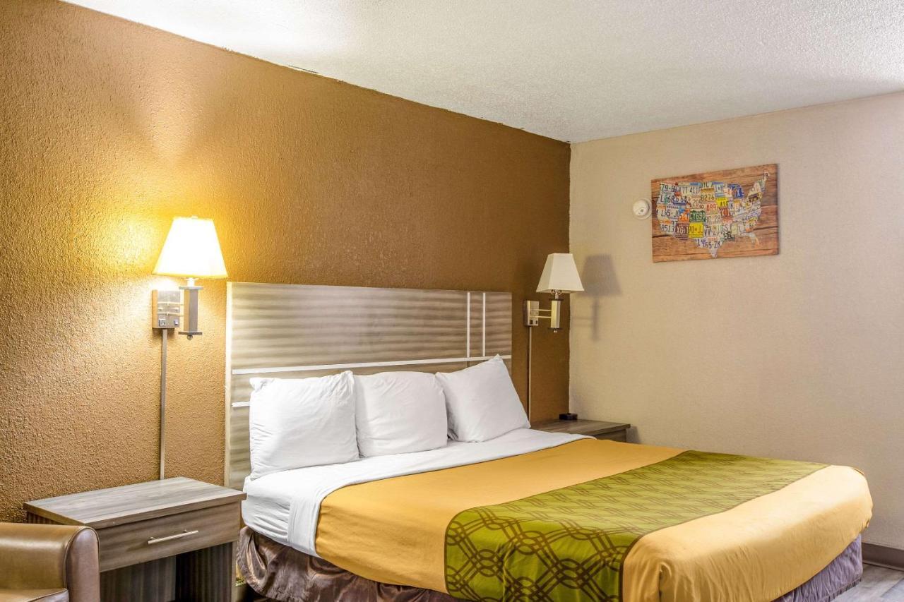 Econo Lodge Choice Hotels I 95 Savannah Gateway 24 Hour Fitness Center On Site Guest Laundry On Site Perkins Restaurant Georgetown Ngoại thất bức ảnh